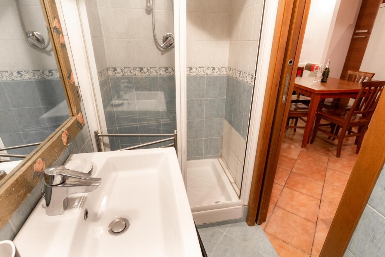 Trastevere Four Seasons Trilussa 1 روما المظهر الخارجي الصورة